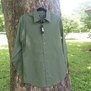 Murano Stretch Button-Up  NWT Medium
